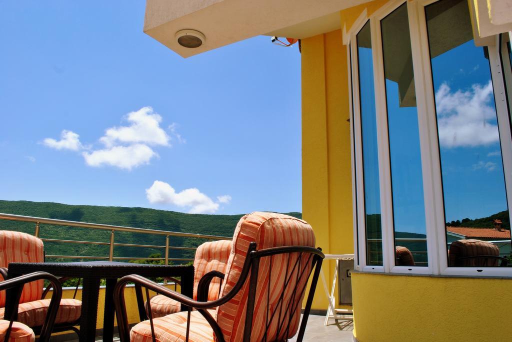Crypto Villa G แฮร์เซ็ก-โนวี ภายนอก รูปภาพ